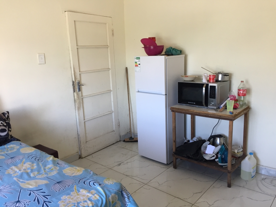 6 Bedroom Property for Sale in Quigney Eastern Cape